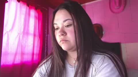 Snapshot of nikkirous_ chatting on February 21, 2026, 1:12 pm Nikkirous online show from February 21, 2026, 1:12 pm