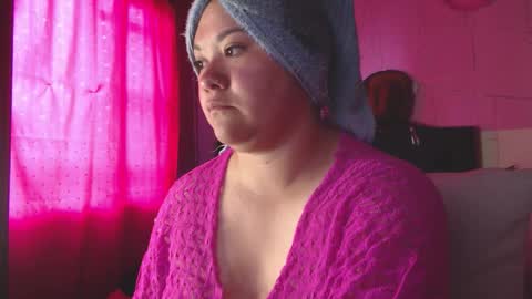 Snapshot of nikkirous_ chatting on March 19, 2026, 12:09 pm Nikkirous online show from March 19, 2026, 12:09 pm