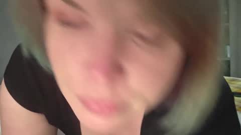 Snapshot of nikkithickumss chatting on April 2, 2026, 12:14 pm nikkithickumss online show from April 2, 2026, 12:14 pm