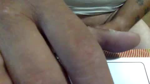 nikko196969 online show from September 11, 2025, 5:35 pm