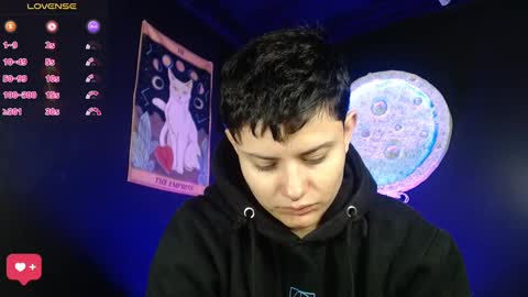 Snapshot of nikky_tomboy444 chatting on November 24, 2025, 1:00 pm Nikky online show from November 24, 2025, 1:00 pm