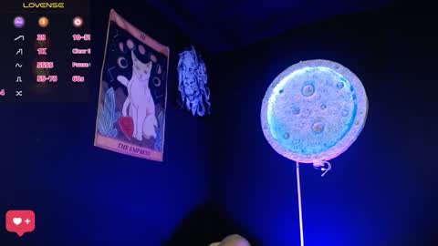 Snapshot of nikky_tomboy444 chatting on December 15, 2025, 1:15 pm Nikky online show from December 15, 2025, 1:15 pm