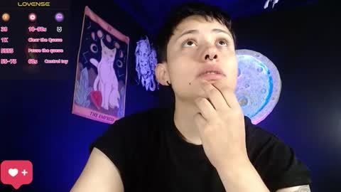 Snapshot of nikky_tomboy444 chatting on December 22, 2025, 1:19 pm Nikky online show from December 22, 2025, 1:19 pm