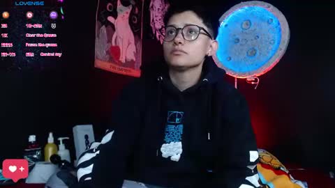 Nikky online show from June 23, 2026, 2:04 pm