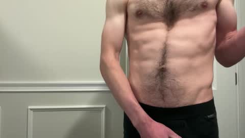 niko9inches online show from October 28, 2025, 7:05 pm