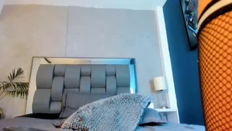 Niko Kael online show from March 1, 2026, 3:19 am