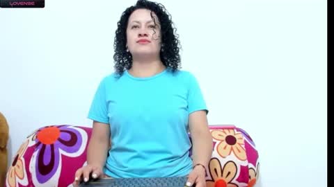 Snapshot of nikol32__ chatting on January 21, 2025, 12:07 pm dayan online show from January 21, 2025, 12:07 pm