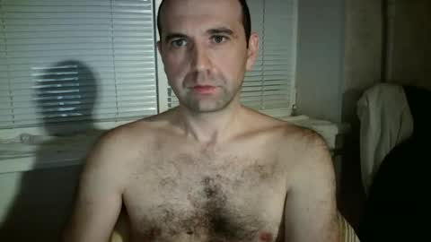 nikolas_vaz online show from November 25, 2025, 9:26 pm