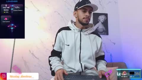 Snapshot of nikolay_dimitrov chatting on October 16, 2025, 2:01 am online show from October 16, 2025, 2:01 am