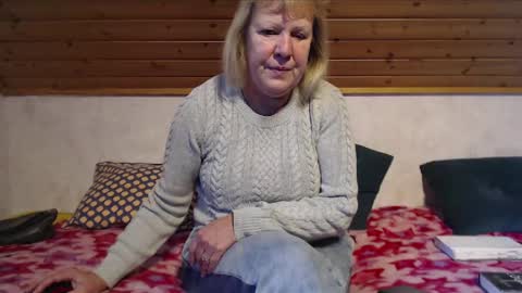 Nikole1 online show from November 15, 2025, 10:23 am