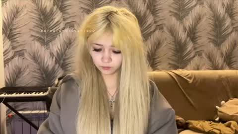 Snapshot of nikoli_naw chatting on May 25, 2026, 9:10 pm nikoli_naw online show from May 25, 2026, 9:10 pm