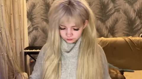 Snapshot of nikoli_naw chatting on May 27, 2026, 8:28 pm nikoli_naw online show from May 27, 2026, 8:28 pm