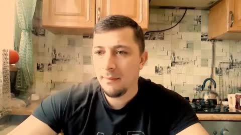 NikQRedhot online show from February 15, 2026, 7:51 am