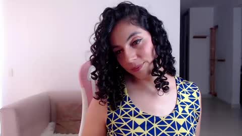 Snapshot of niky_blue chatting on January 13, 2025, 7:31 pm niky_blue online show from January 13, 2025, 7:31 pm
