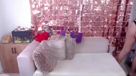 niky_blue online show from November 2, 2025, 8:22 pm