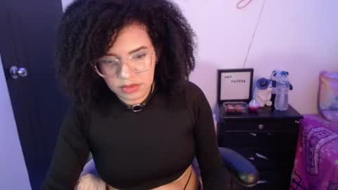 Nicole    GTM-5 1100 pm - 700 am online show from January 19, 2025, 6:20 am