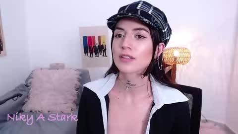 Snapshot of nikyastark chatting on March 6, 2025, 8:16 pm Niky A Stark online show from March 6, 2025, 8:16 pm