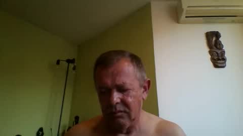 nikyo419 online show from April 6, 2026, 4:46 am