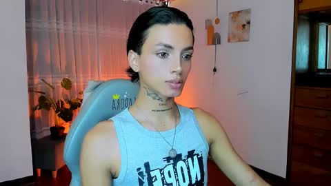 Nilam online show from June 7, 2026, 7:39 pm