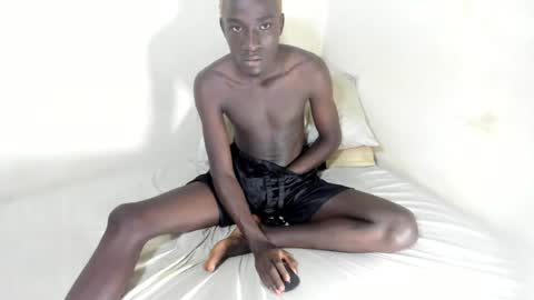 Snapshot of nileboys chatting on July 15, 2026, 11:59 am Niles online show from July 15, 2026, 11:59 am