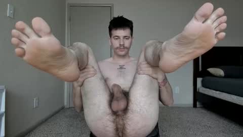 Snapshot of nilfgaardyenn chatting on November 22, 2025, 7:02 pm Maximilian online show from November 22, 2025, 7:02 pm