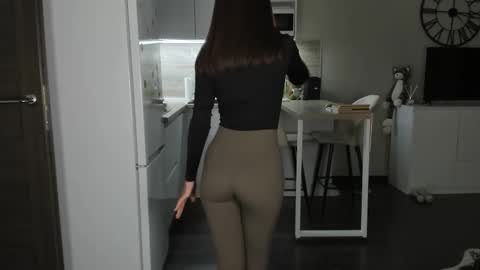 Bella online show from February 8, 2026, 4:43 pm