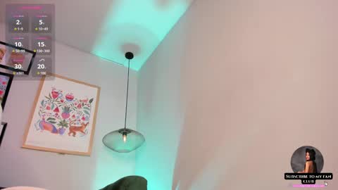 Snapshot of nina__dixon chatting on February 19, 2025, 12:14 am Nina online show from February 19, 2025, 12:14 am