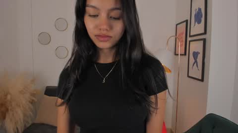 Snapshot of nina_agdal chatting on December 17, 2024, 11:38 pm NINA online show from December 17, 2024, 11:38 pm