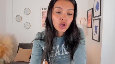 Snapshot of nina_agdal chatting on January 30, 2025, 9:04 pm NINA online show from January 30, 2025, 9:04 pm