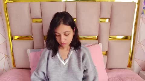 Nina Carther online show from March 25, 2026, 11:27 am