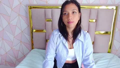 Nina Carther online show from April 16, 2026, 8:42 pm