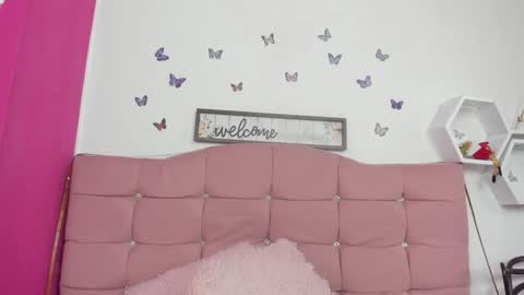 Snapshot of nina_cute06 chatting on December 24, 2024, 4:33 am Nina online show from December 24, 2024, 4:33 am