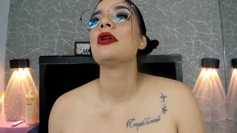 Snapshot of nina_cute06 chatting on January 23, 2025, 5:13 am Nina online show from January 23, 2025, 5:13 am