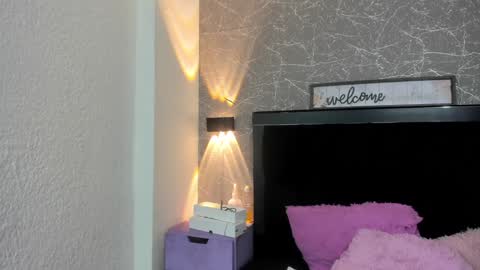 Snapshot of nina_cute06 chatting on January 30, 2025, 11:44 am Nina online show from January 30, 2025, 11:44 am