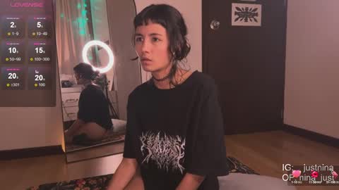 Snapshot of nina_just chatting on January 5, 2025, 11:01 pm Nina. online show from January 5, 2025, 11:01 pm