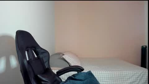  Nina  online show from March 10, 2026, 9:09 pm