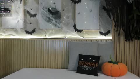 Snapshot of nina_soul chatting on October 25, 2025, 11:51 am NINA online show from October 25, 2025, 11:51 am