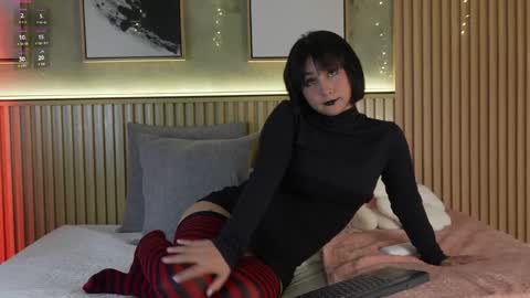 NINA online show from April 16, 2026, 12:17 pm