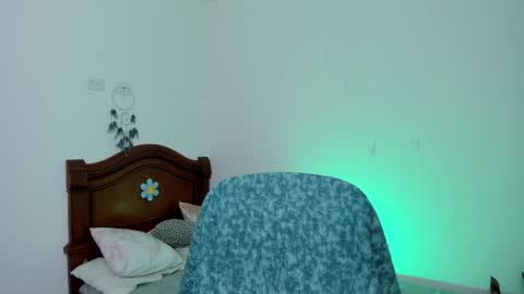 Snapshot of ninabryon1 chatting on January 24, 2025, 10:19 pm Nina online show from January 24, 2025, 10:19 pm