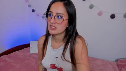 Snapshot of ninabryon1 chatting on October 22, 2025, 4:51 pm Nina online show from October 22, 2025, 4:51 pm