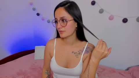 Snapshot of ninabryon1 chatting on October 23, 2025, 10:41 pm Nina online show from October 23, 2025, 10:41 pm