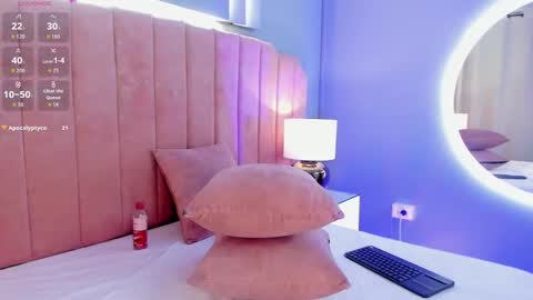 Nina  online show from March 13, 2026, 3:46 am