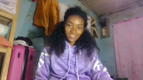 Snapshot of ninaeaa chatting on July 17, 2026, 5:29 pm ninaeaa online show from July 17, 2026, 5:29 pm