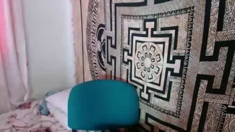 Snapshot of ninakravtz chatting on September 22, 2025, 2:30 pm N I N A online show from September 22, 2025, 2:30 pm