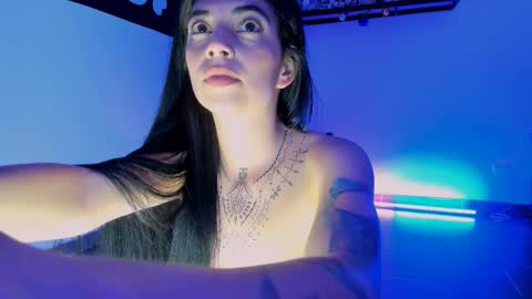 Snapshot of ninamonroee chatting on March 8, 2026, 2:04 am ninamonroee online show from March 8, 2026, 2:04 am