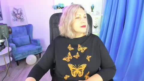 ninastarle online show from December 1, 2025, 4:28 am