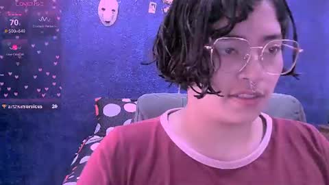 Snapshot of ninayellow chatting on June 22, 2026, 1:52 pm Nina online show from June 22, 2026, 1:52 pm