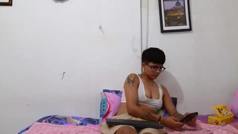 Snapshot of nini_smith chatting on April 3, 2026, 4:43 am nini_smith online show from April 3, 2026, 4:43 am