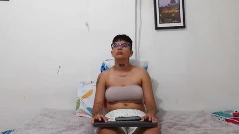 Snapshot of nini_smith chatting on April 14, 2026, 6:41 am nini_smith online show from April 14, 2026, 6:41 am