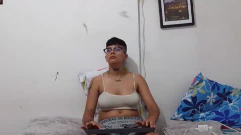 Snapshot of nini_smith chatting on April 20, 2026, 3:26 pm nini_smith online show from April 20, 2026, 3:26 pm